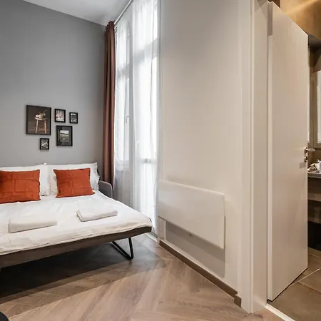N5 , Boutique Apartments, Location By Bqa Апартаменты *